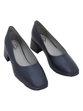Cliffs by White Mountain Quintesa Blocked Heel Round Toe Pump Navy Sz 7.5M